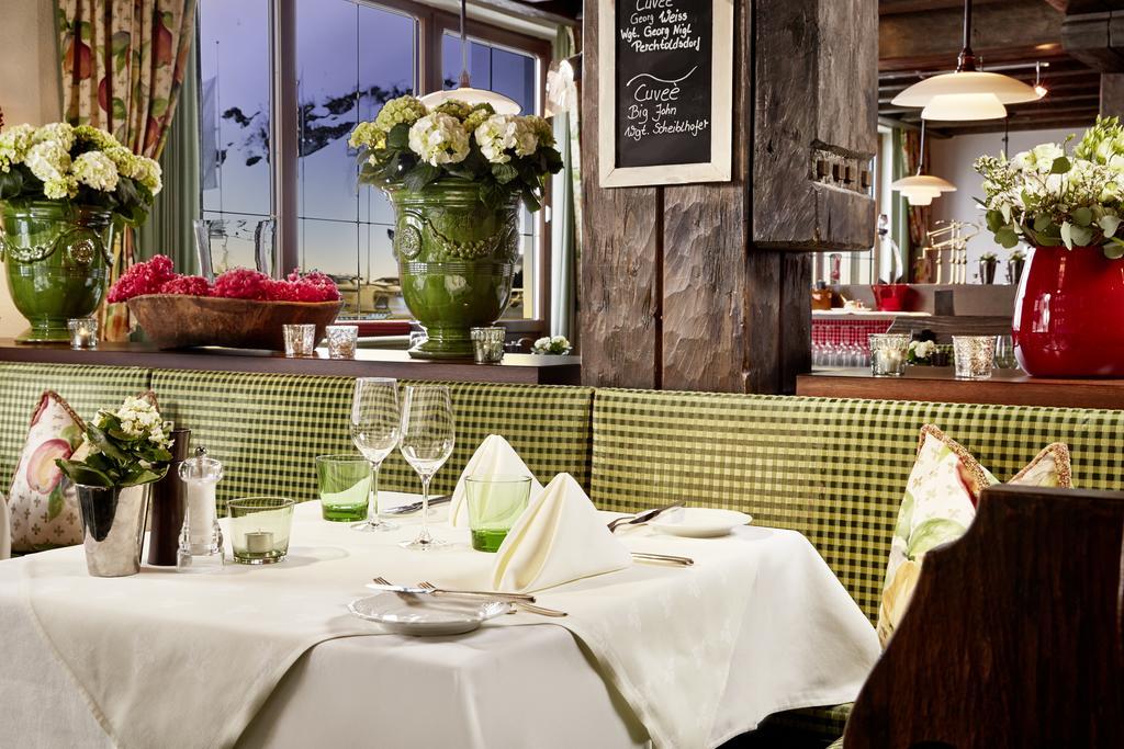 Hotel Hirlanda Zuers ภายนอก รูปภาพ